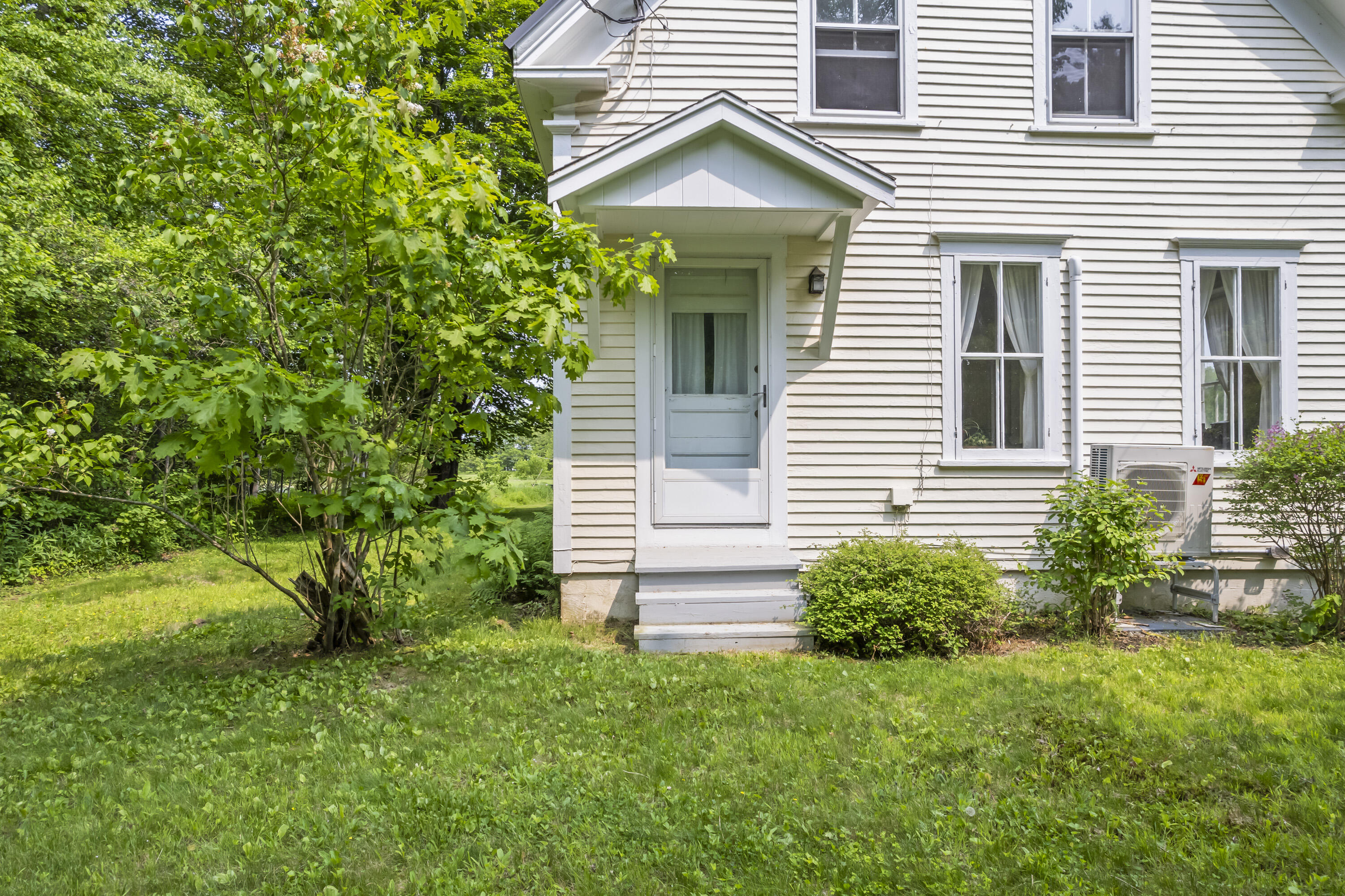 145 Pork Point Road Bowdoinham ME 04008