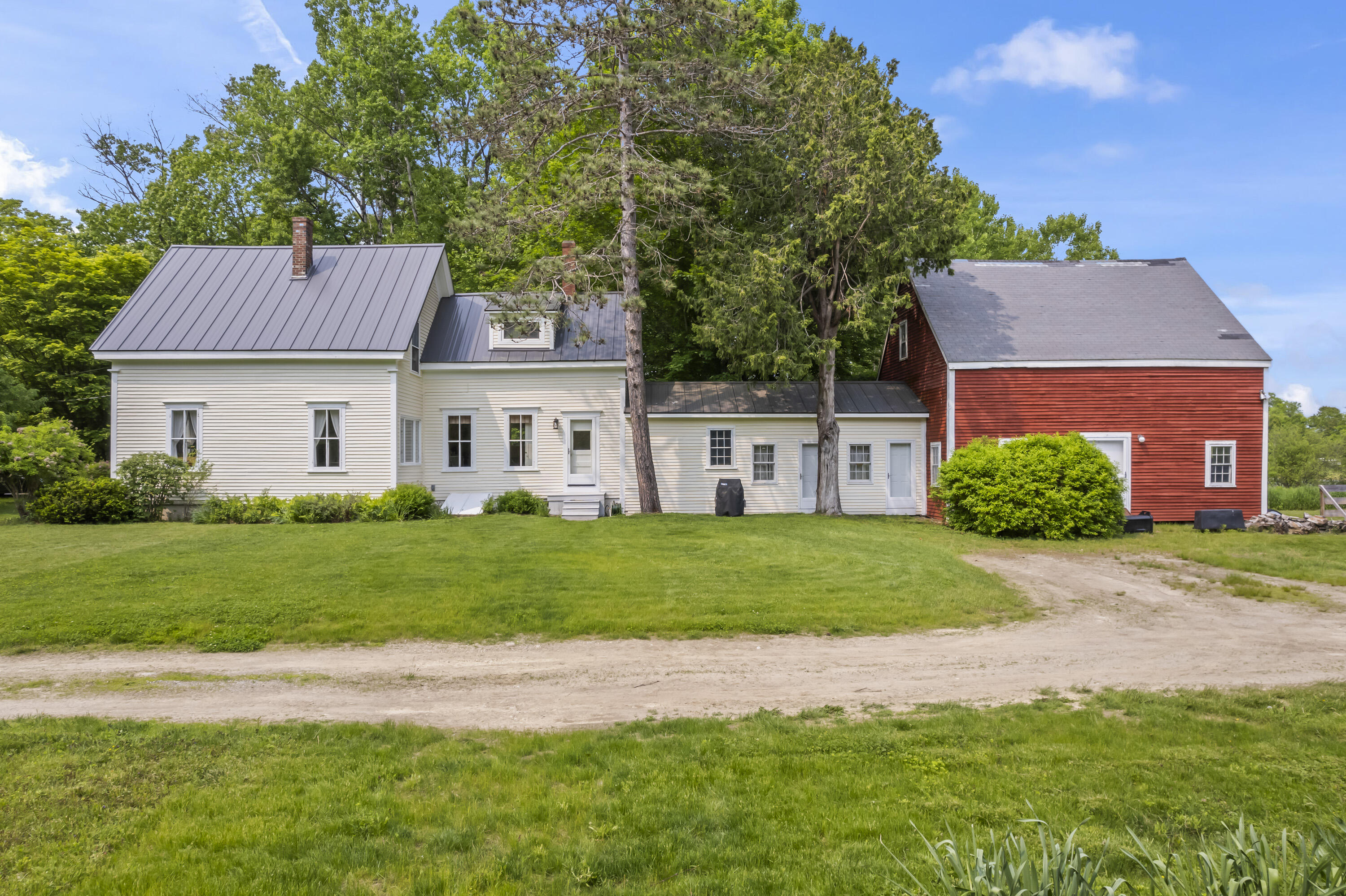 145 Pork Point Road Bowdoinham ME 04008