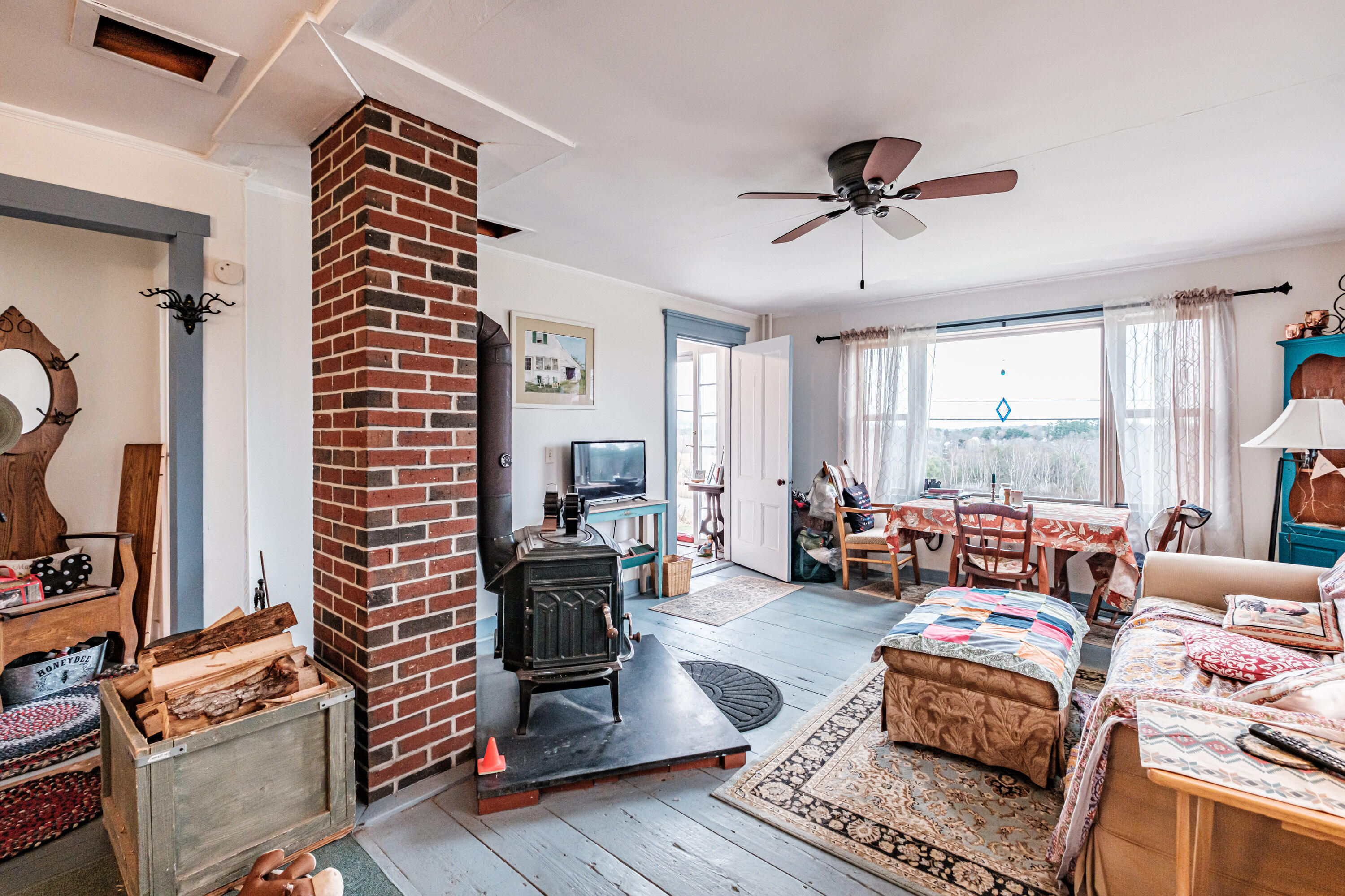 195 Pleasant Street Oxford ME 04270