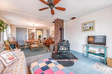 195 Pleasant Street Oxford ME 04270