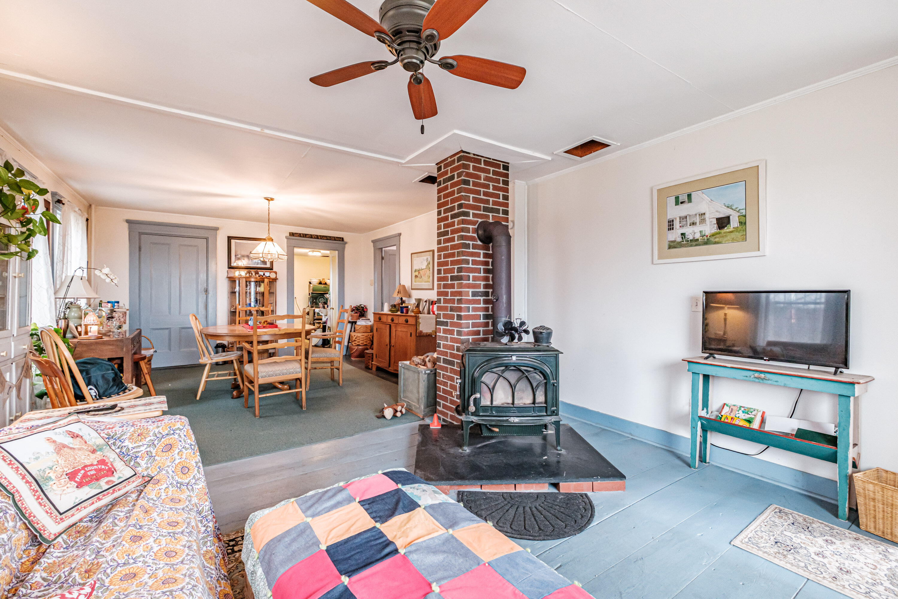 195 Pleasant Street Oxford ME 04270