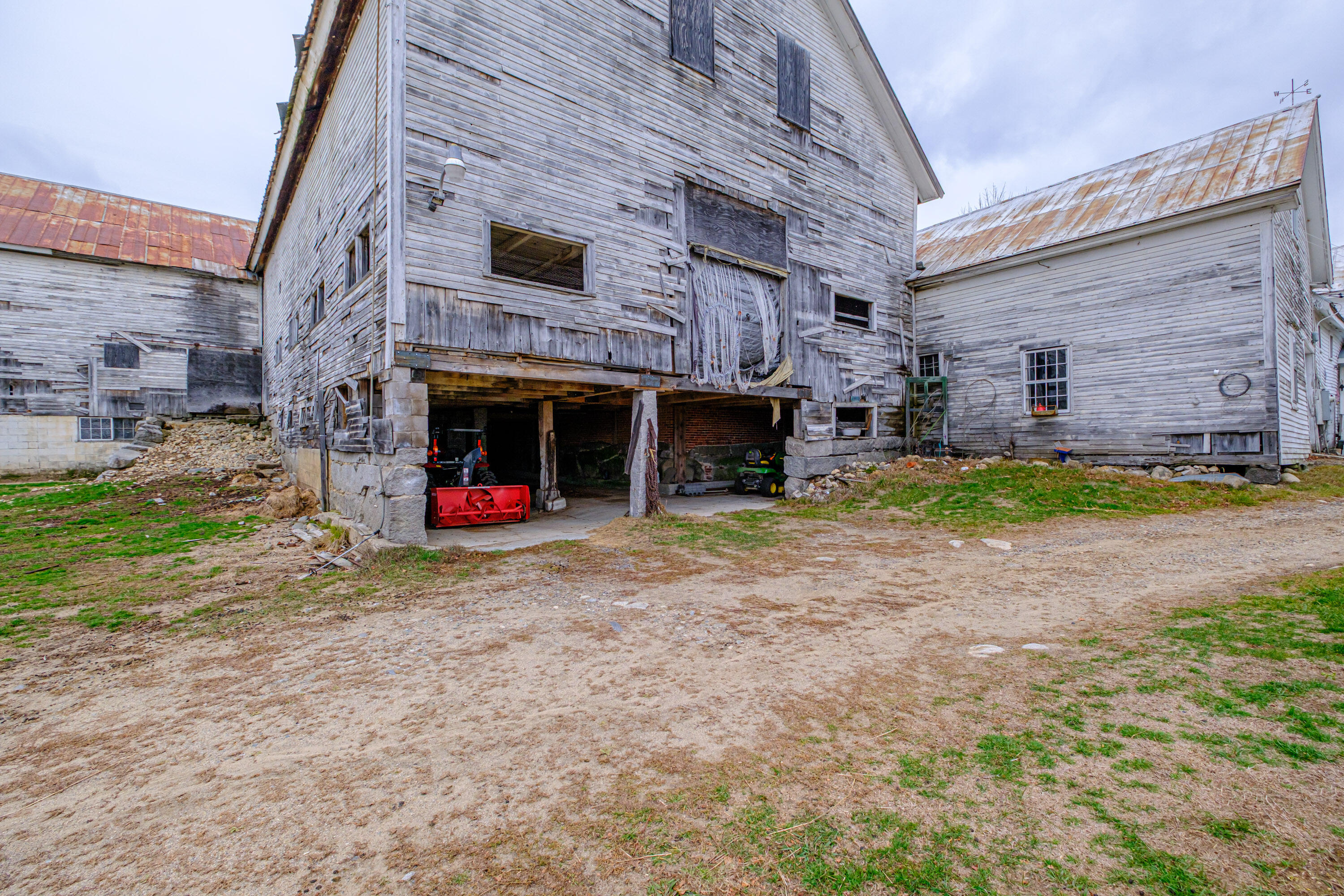 195 Pleasant Street Oxford ME 04270