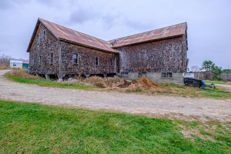 195 Pleasant Street Oxford ME 04270