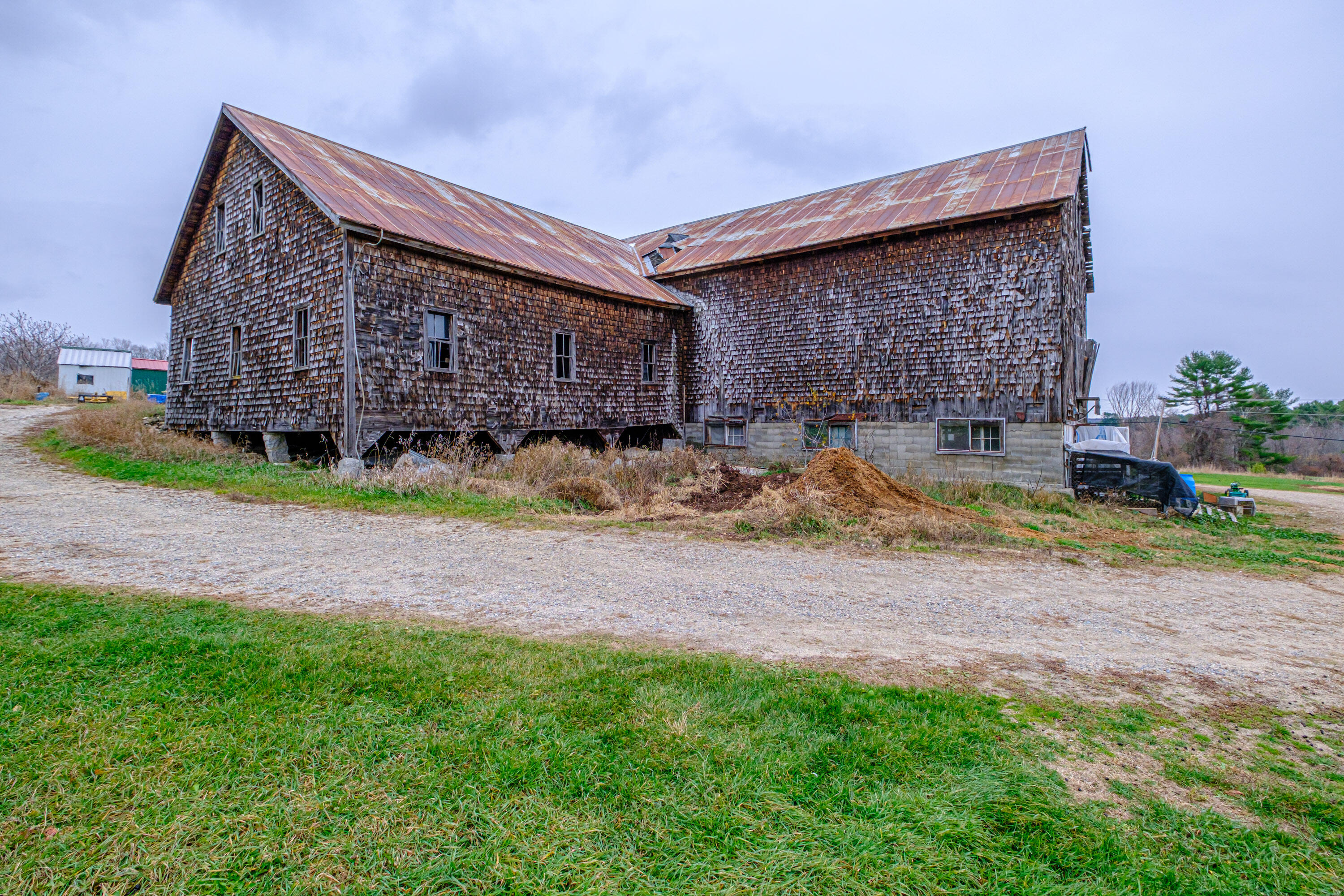 195 Pleasant Street Oxford ME 04270