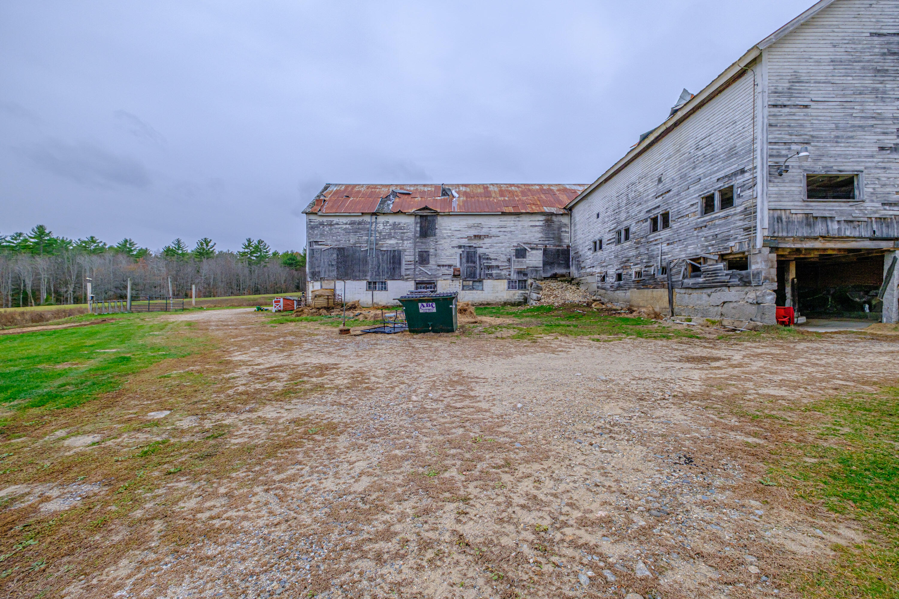 195 Pleasant Street Oxford ME 04270