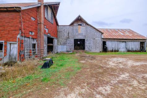 195 Pleasant Street Oxford ME 04270