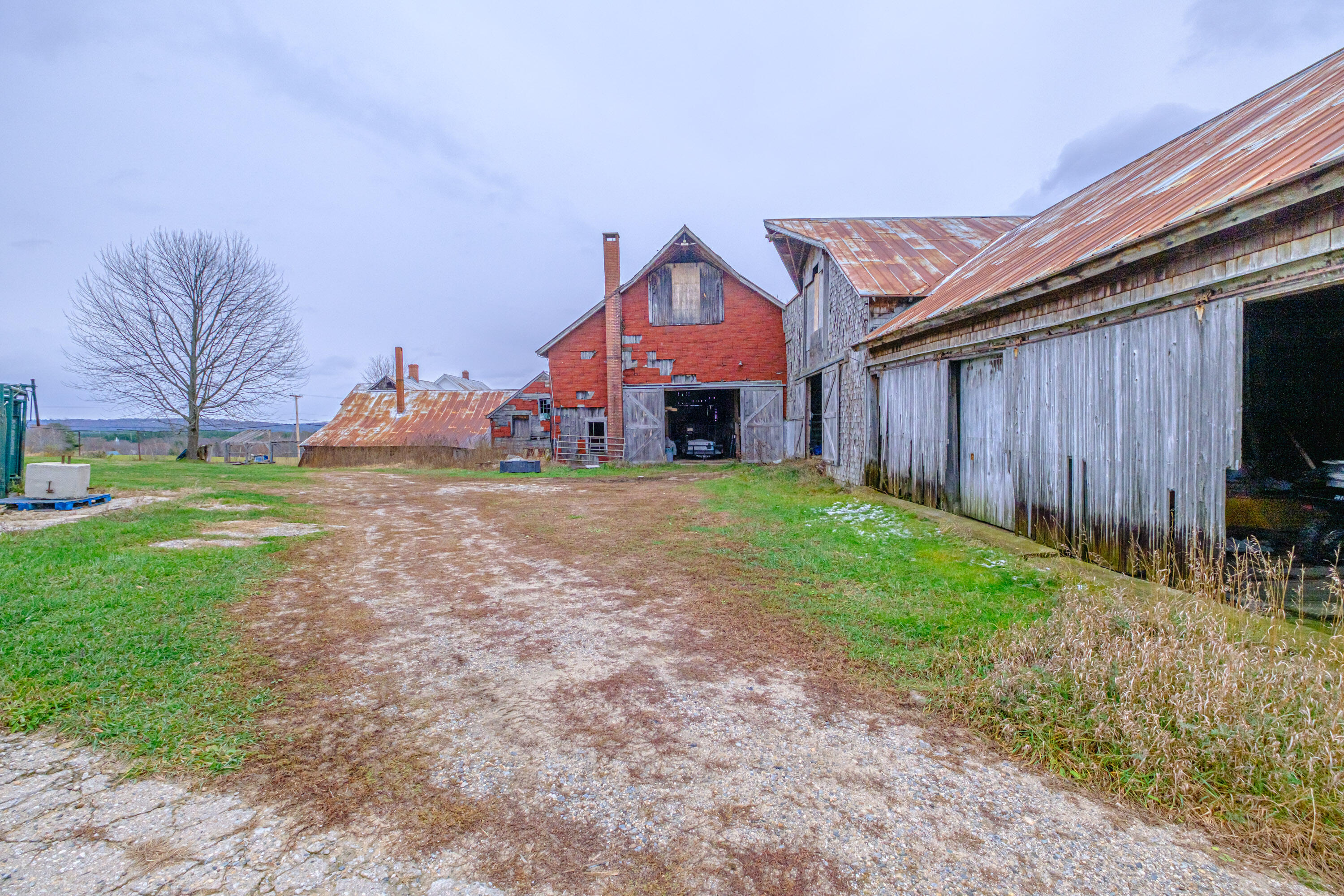 195 Pleasant Street Oxford ME 04270