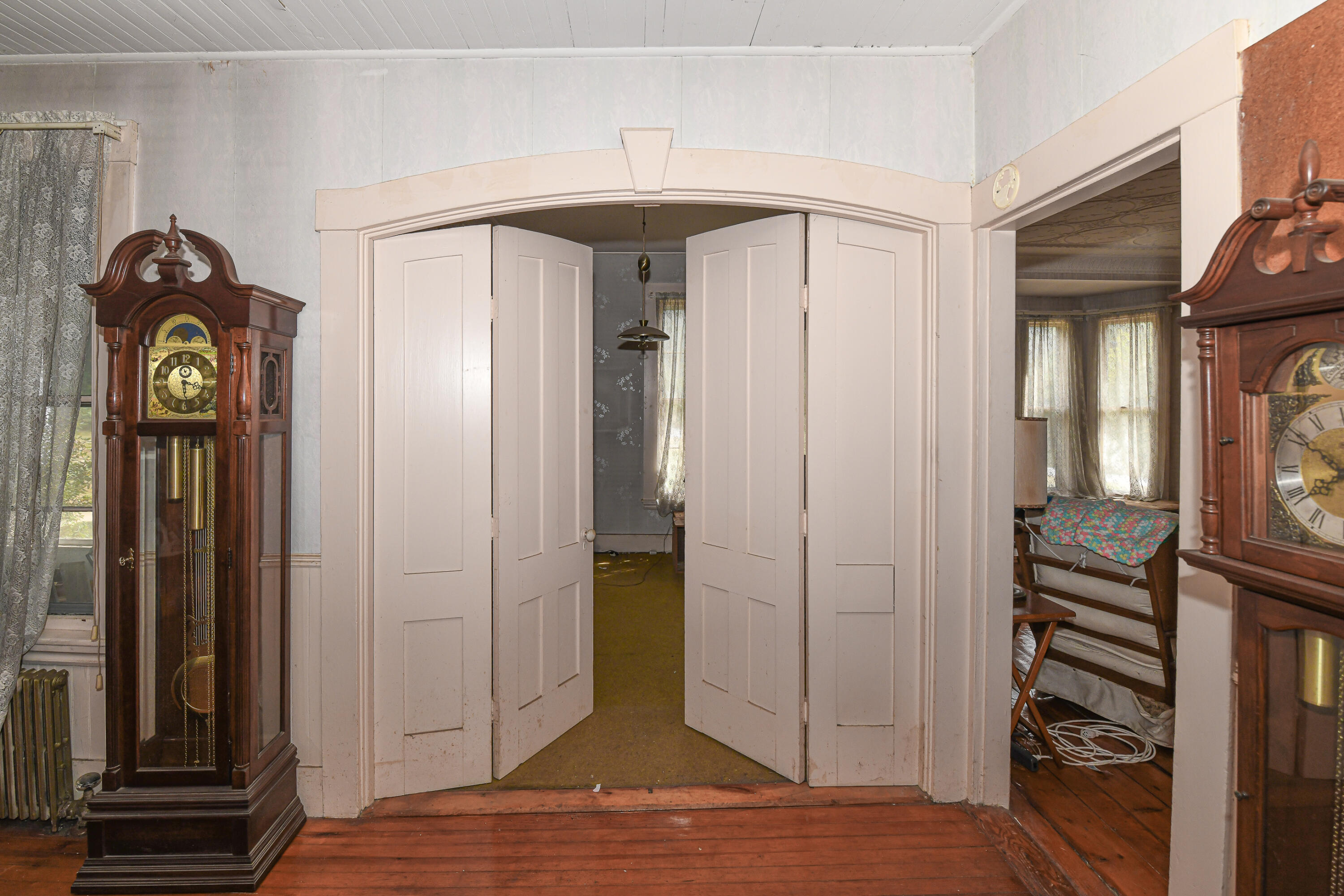 16 Buckfield Road Paris ME 04281