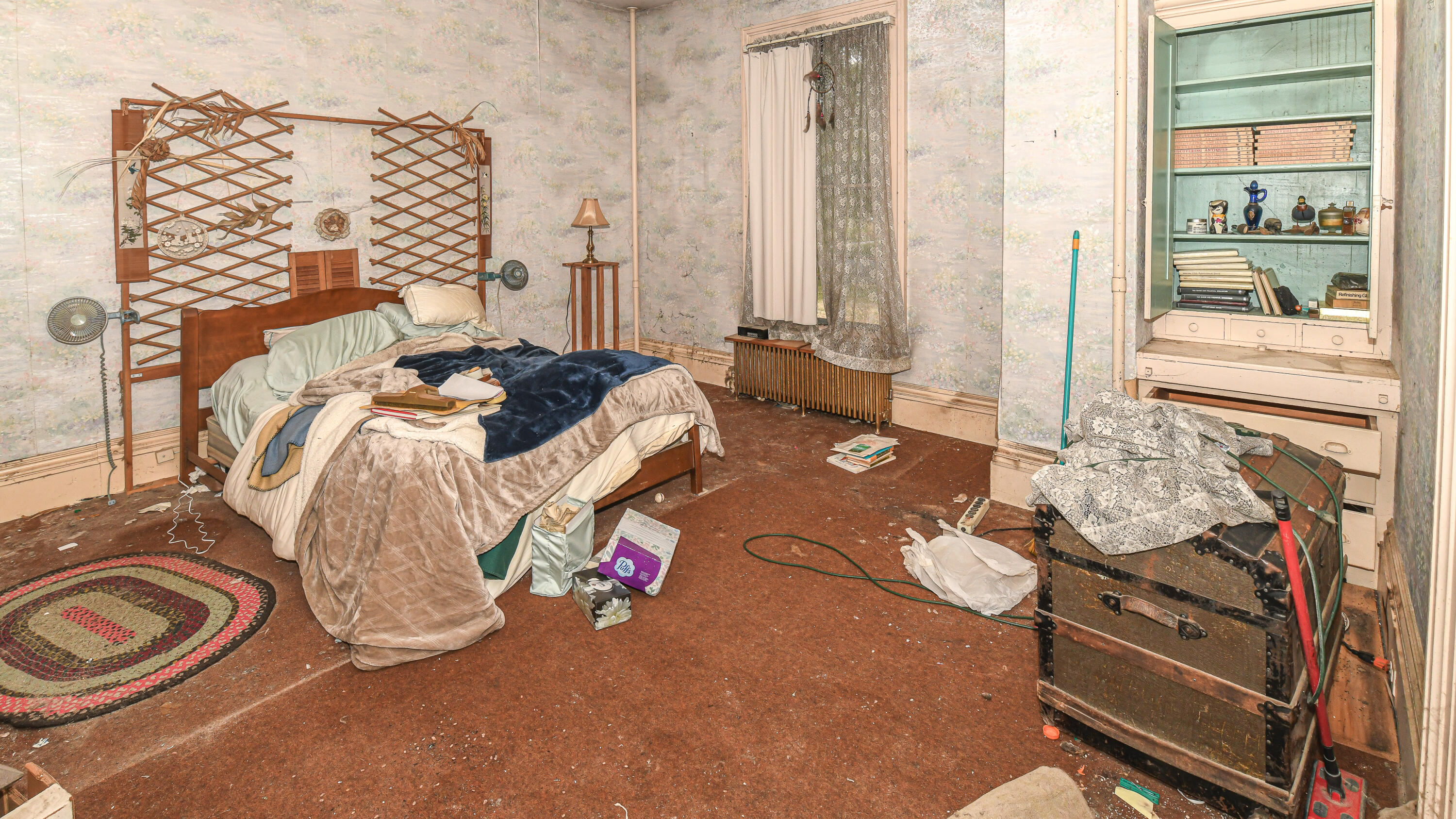 16 Buckfield Road Paris ME 04281