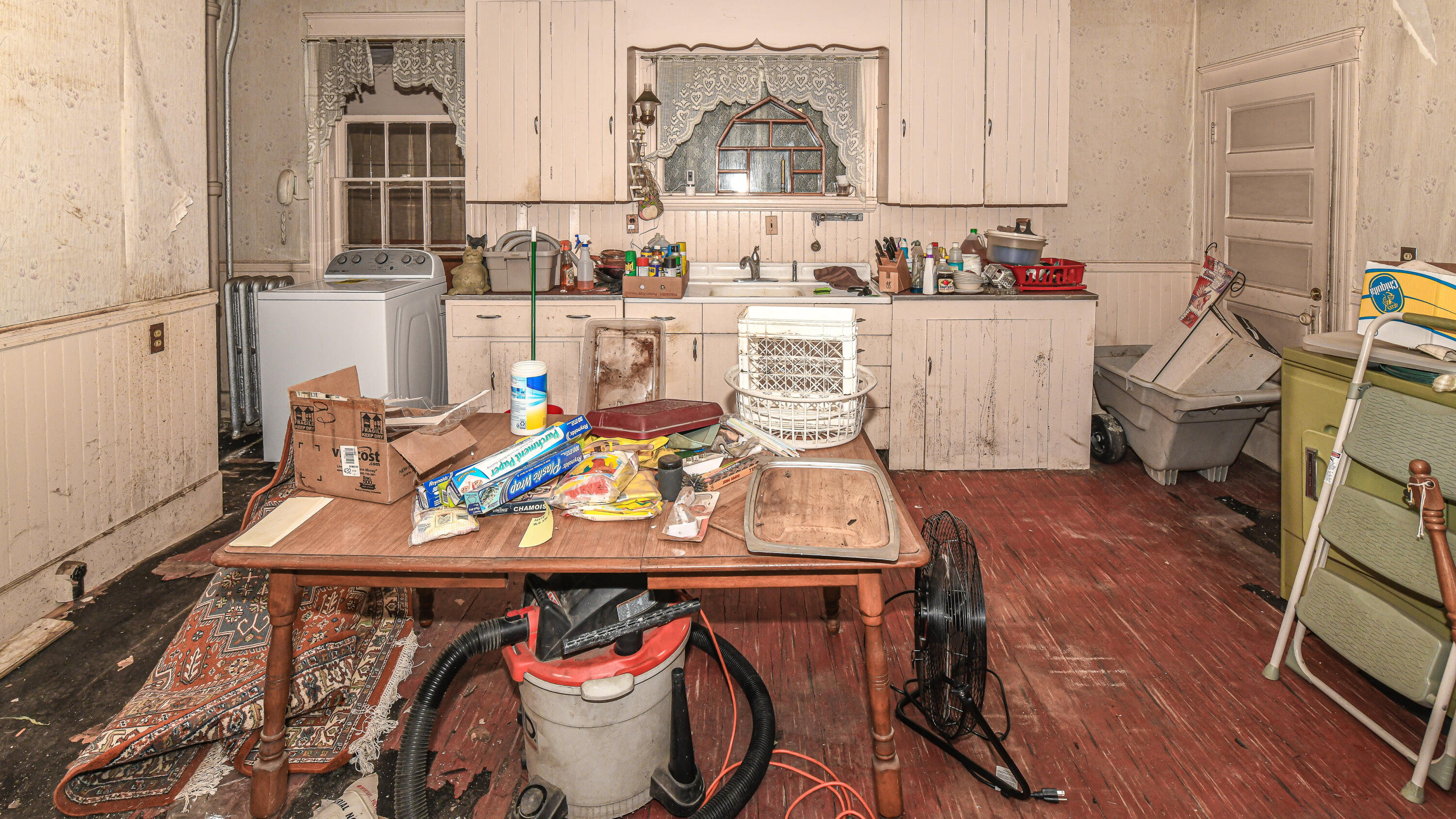 16 Buckfield Road Paris ME 04281