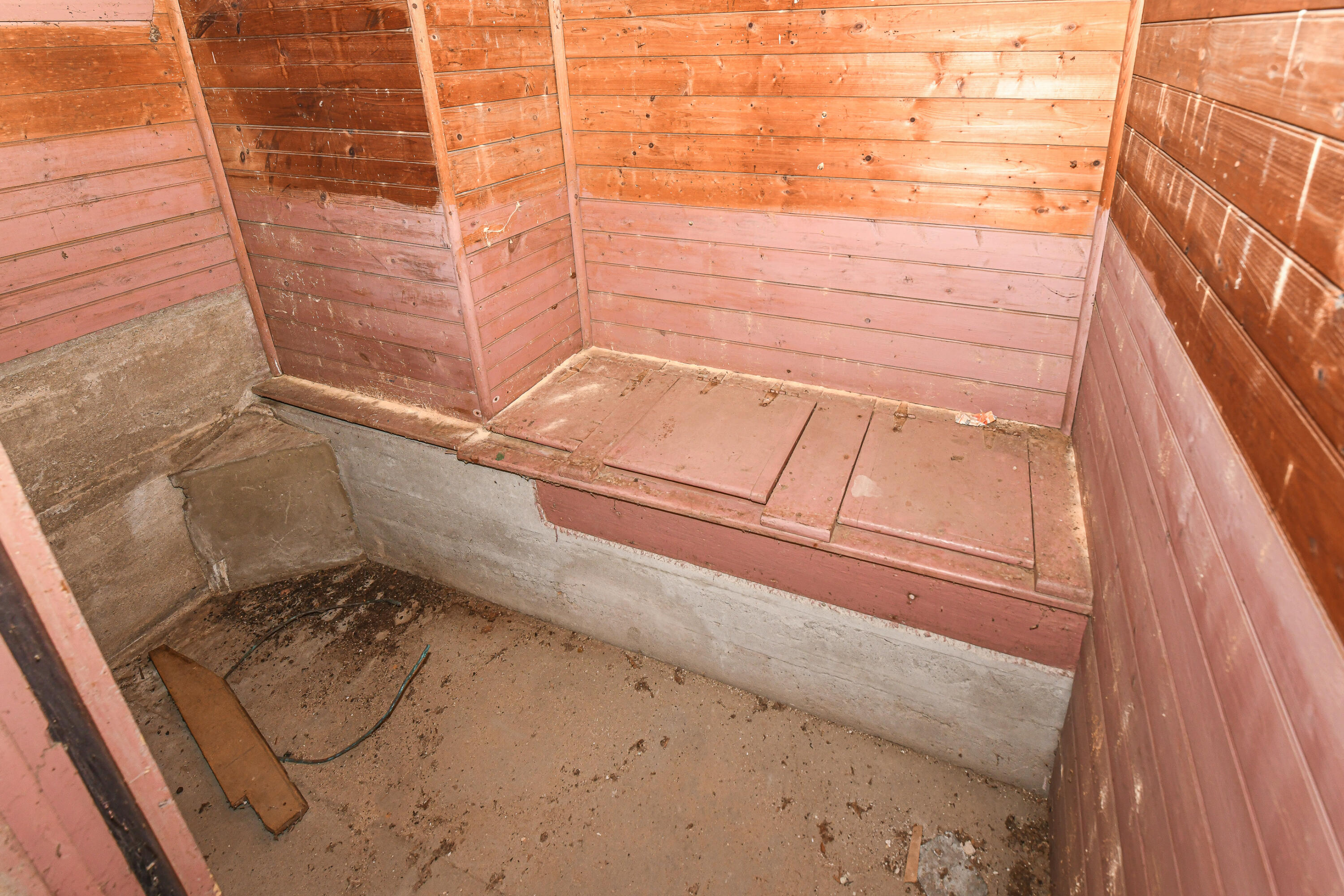 16 Buckfield Road Paris ME 04281