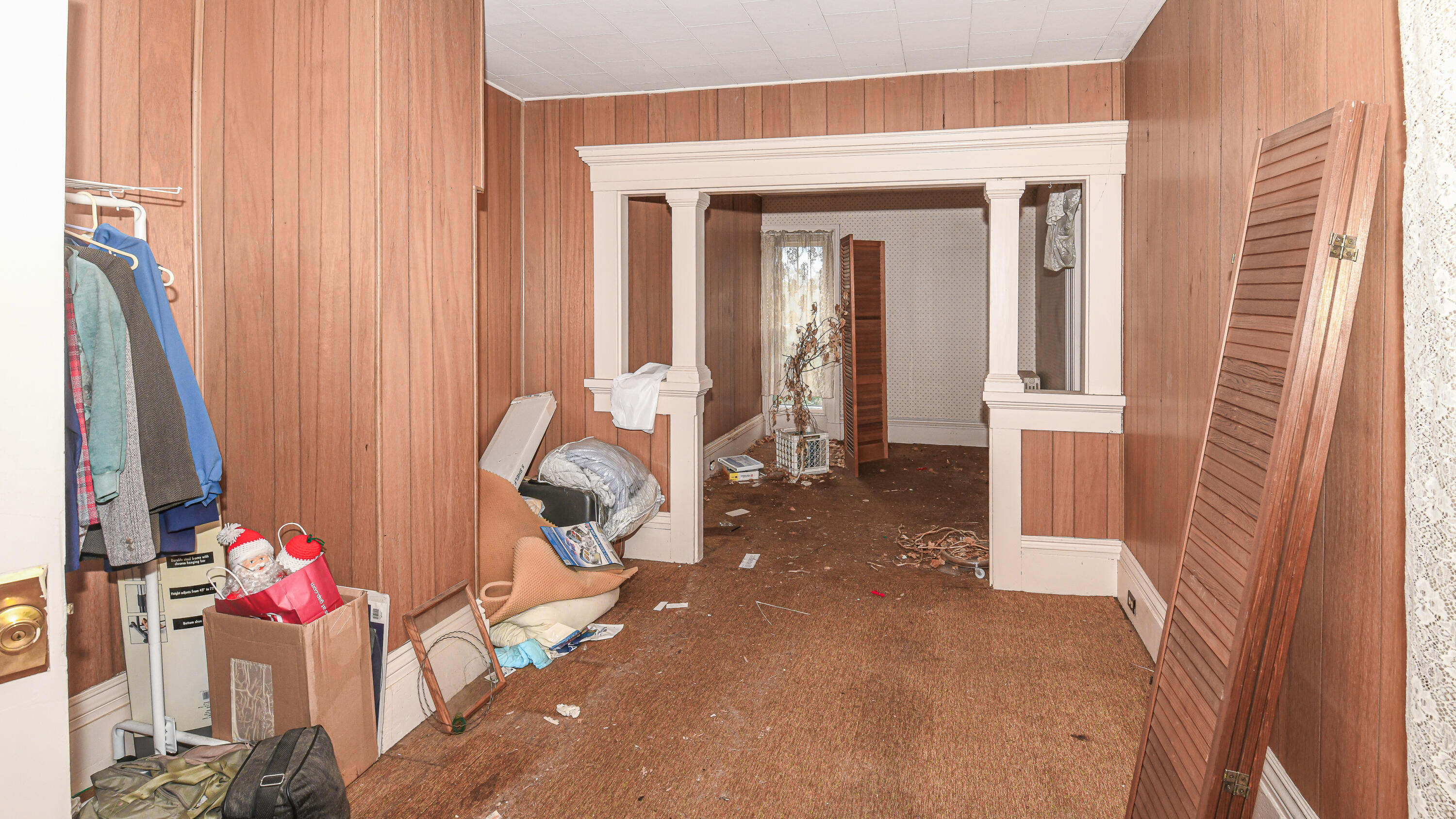 16 Buckfield Road Paris ME 04281