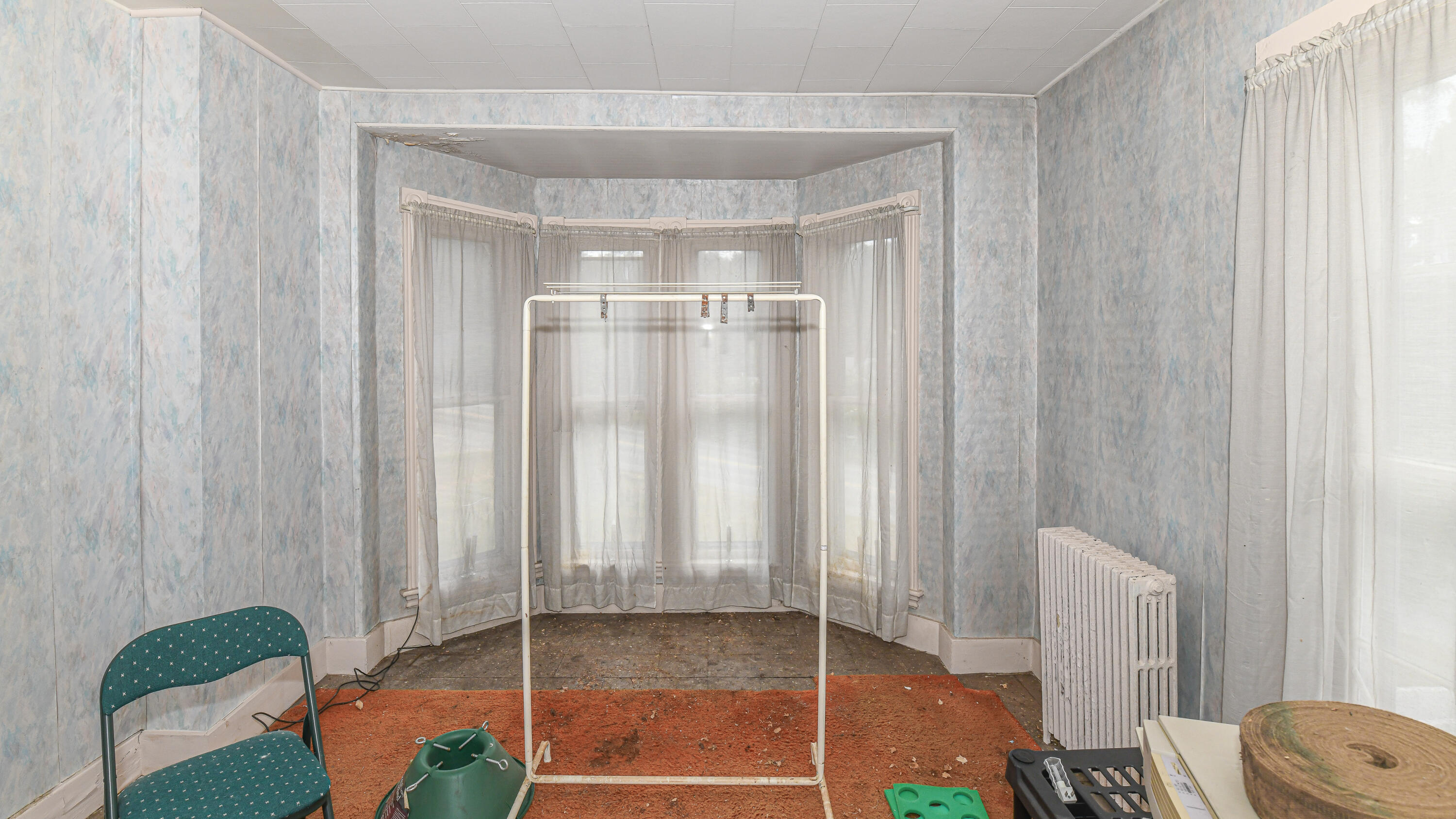 16 Buckfield Road Paris ME 04281