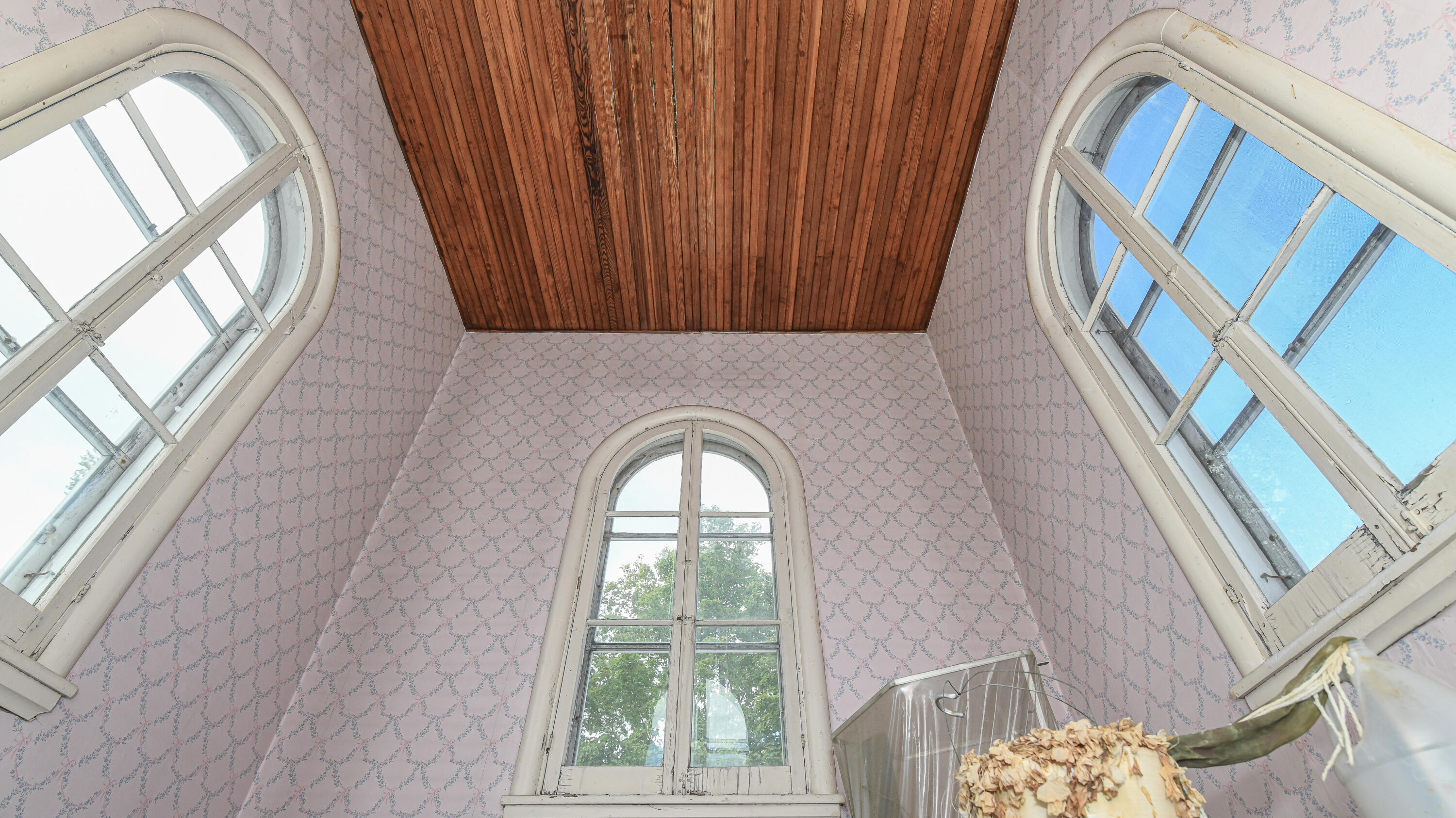 16 Buckfield Road Paris ME 04281