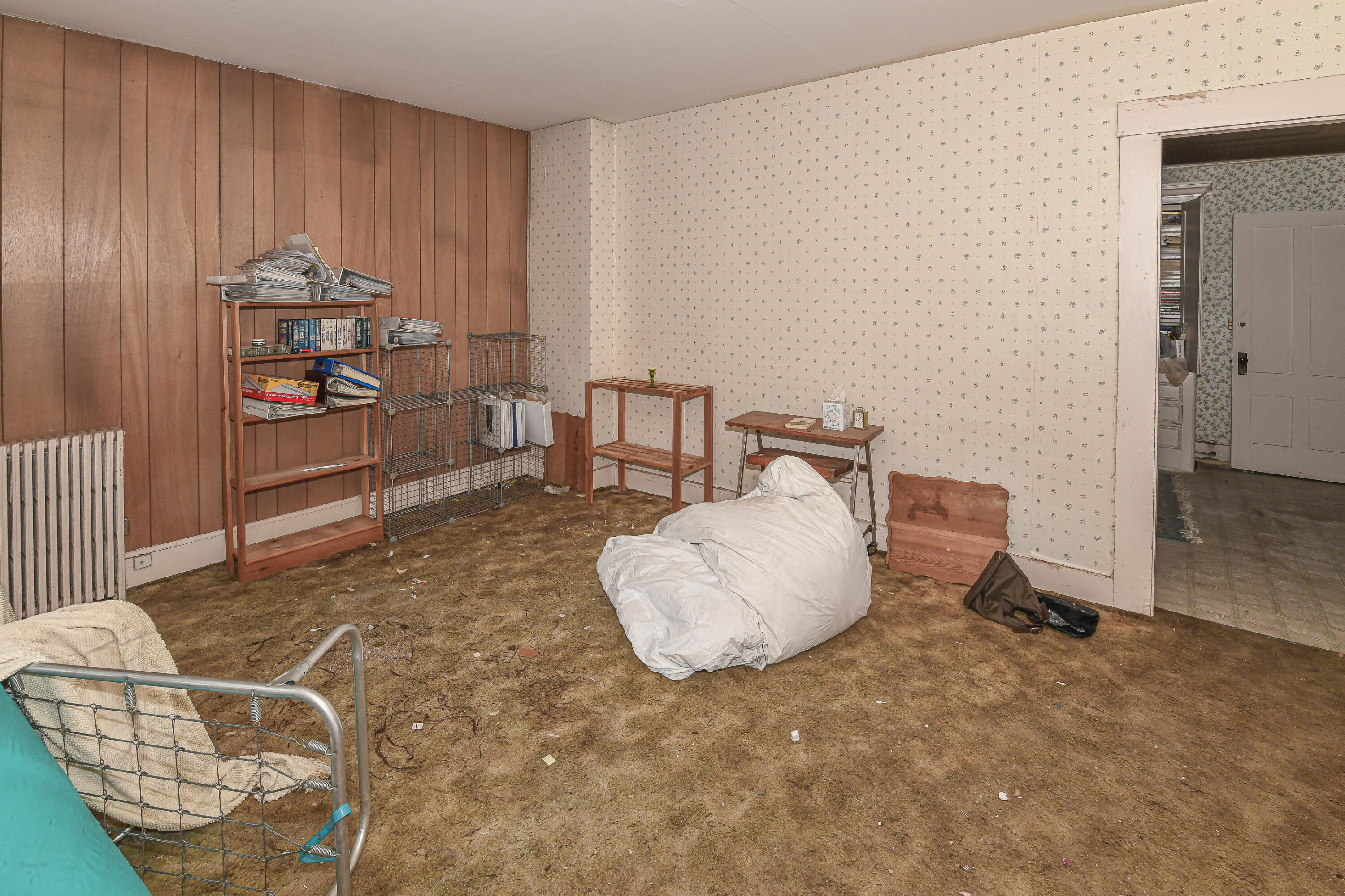 16 Buckfield Road Paris ME 04281