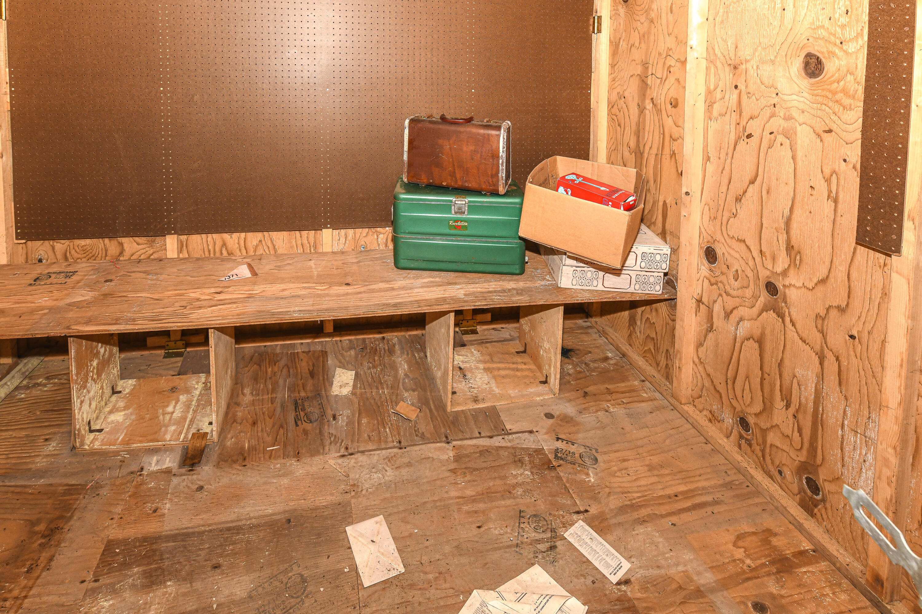 16 Buckfield Road Paris ME 04281