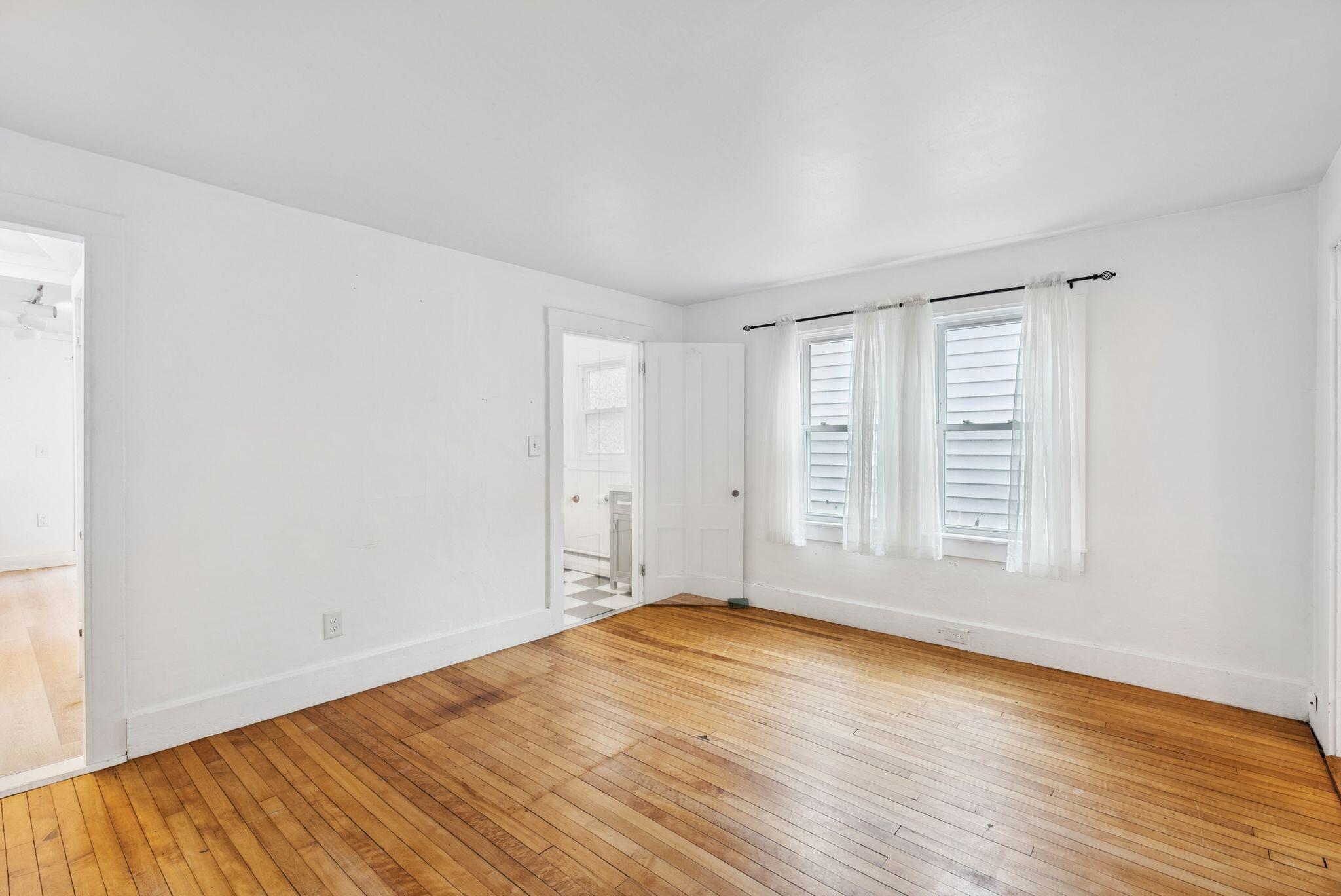 12 Greenville Street Hallowell ME 04347