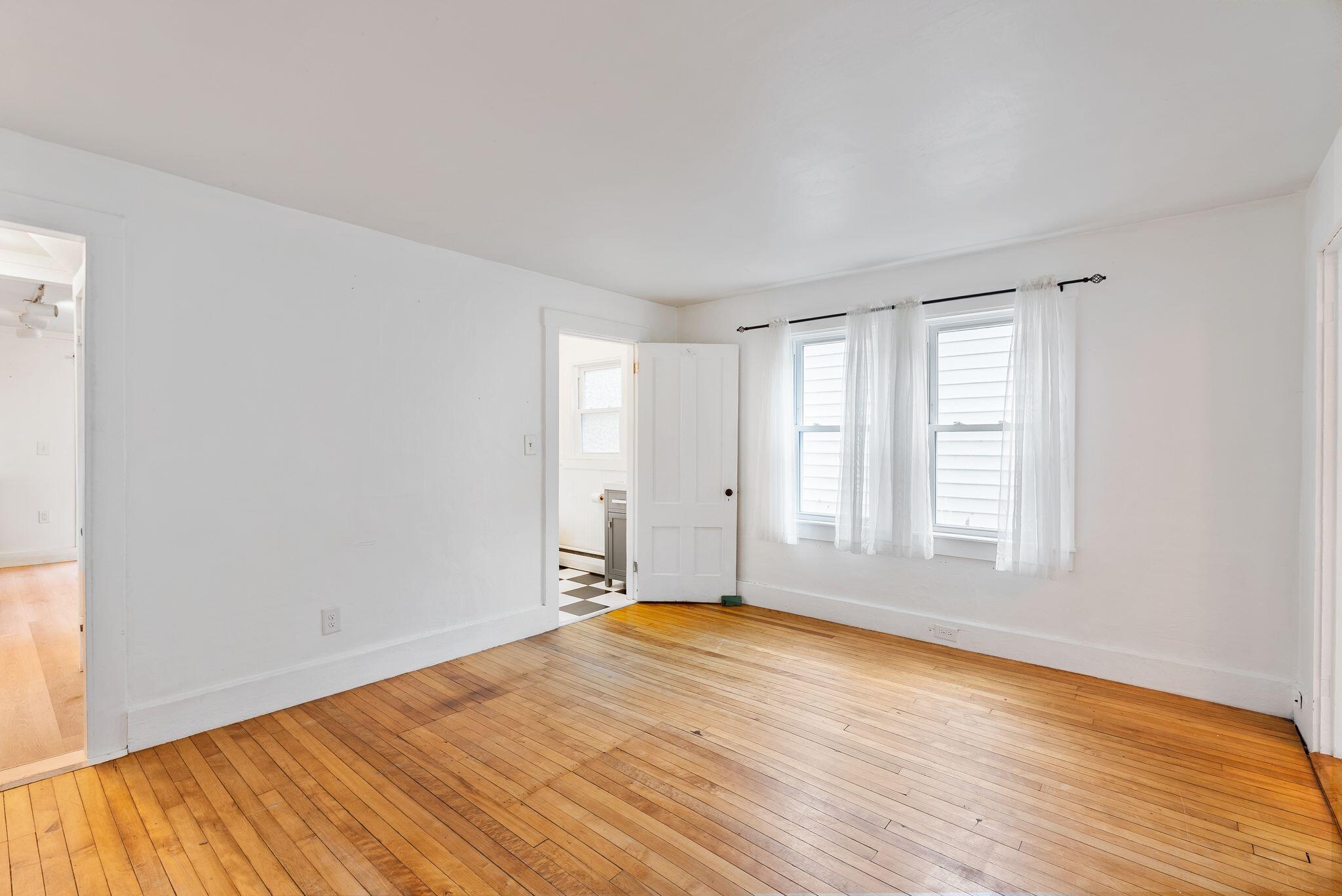 12 Greenville Street Hallowell ME 04347