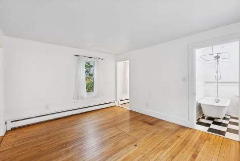 12 Greenville Street Hallowell ME 04347