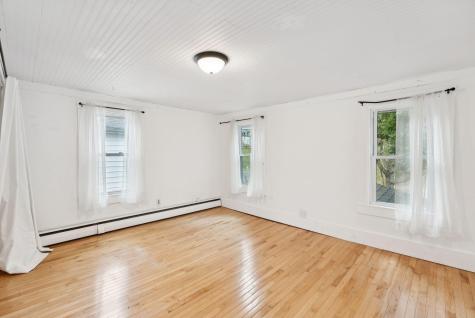 12 Greenville Street Hallowell ME 04347