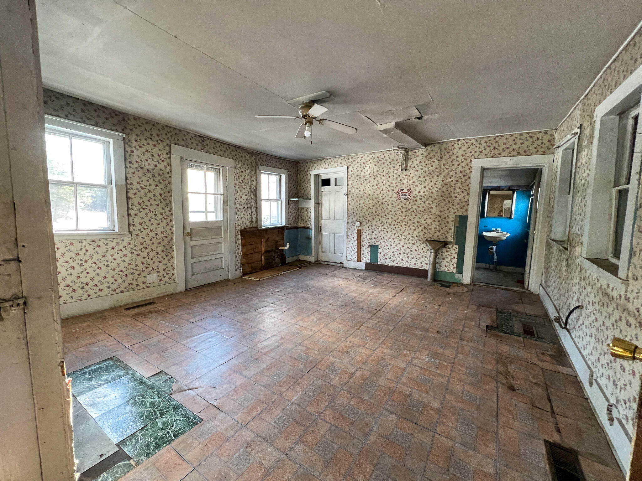 947 Main Street Springfield ME 04487