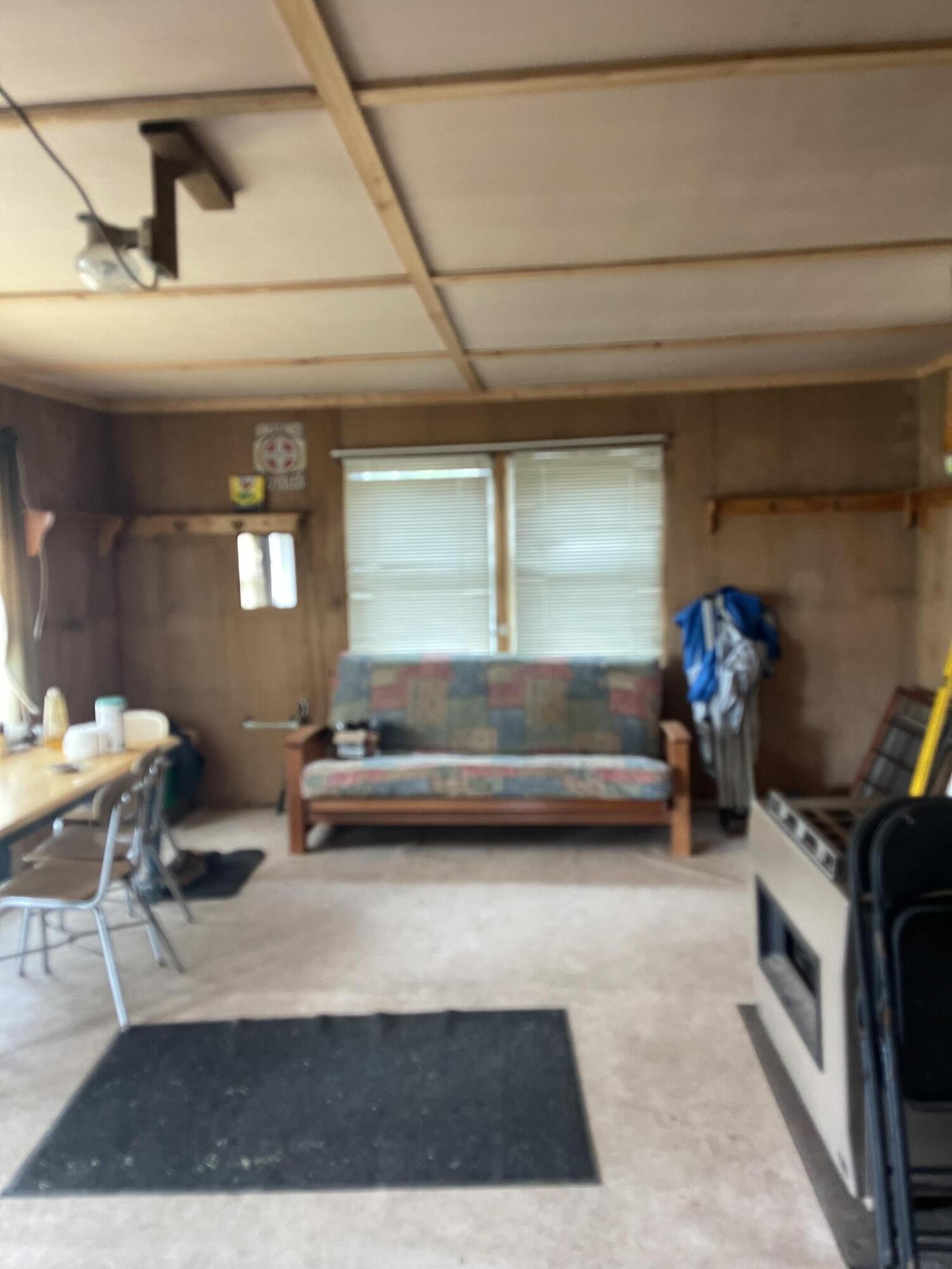 173 N Tamworth Road Oxford ME 04270