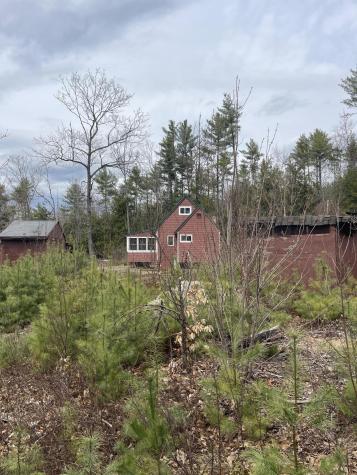 173 N Tamworth Road Oxford ME 04270