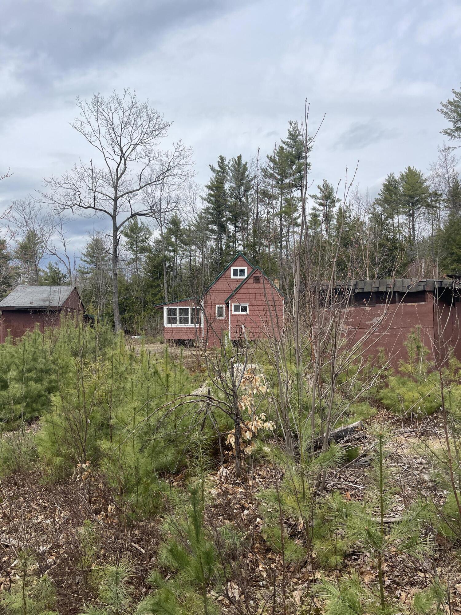 173 N Tamworth Road Oxford ME 04270