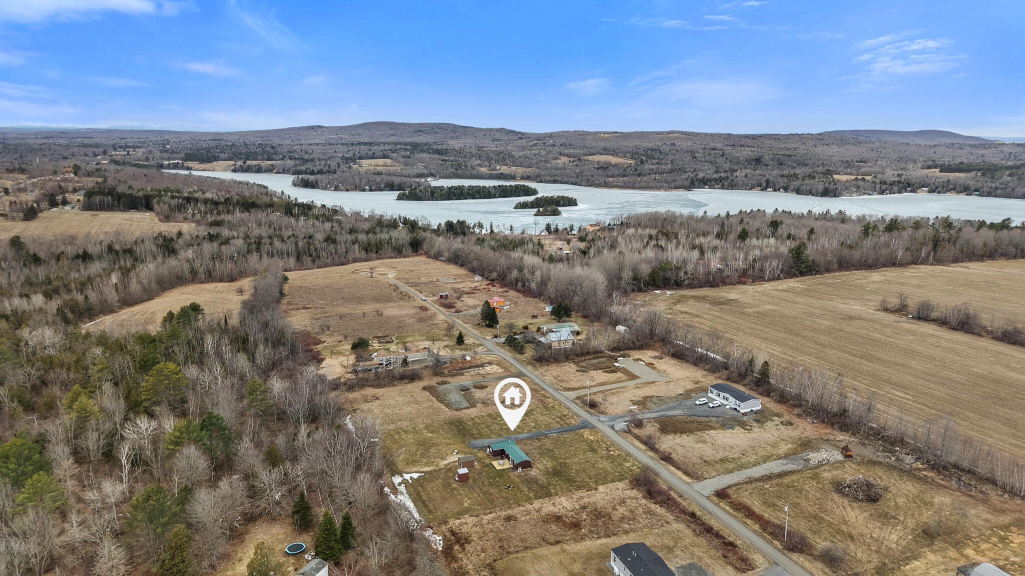 24 Indian Heights Drive Saint Albans ME 04971