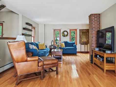 1074 Lakeview Drive China ME 04358