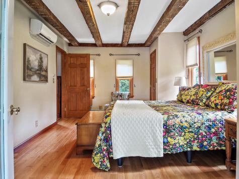 1074 Lakeview Drive China ME 04358