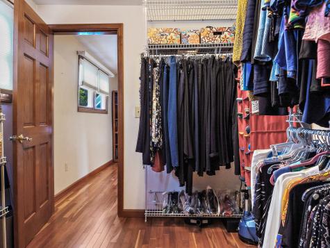 1074 Lakeview Drive China ME 04358