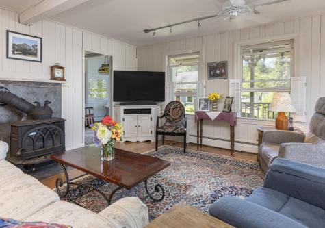 364 Island Avenue Portland ME 04108