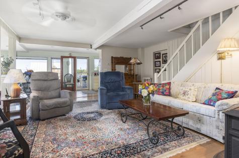 364 Island Avenue Portland ME 04108