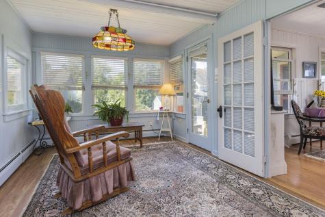 364 Island Avenue Portland ME 04108