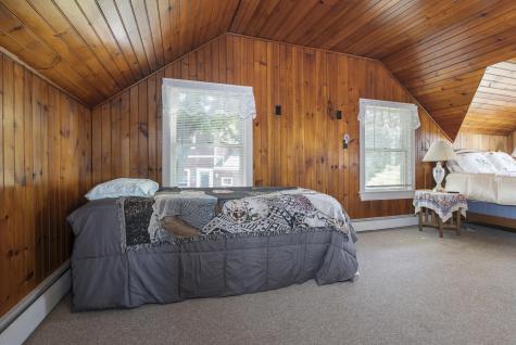 364 Island Avenue Portland ME 04108