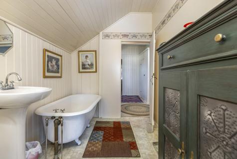 364 Island Avenue Portland ME 04108