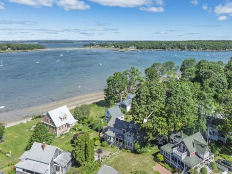 364 Island Avenue Portland ME 04108