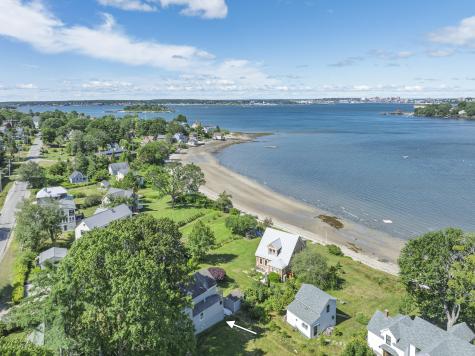 364 Island Avenue Portland ME 04108