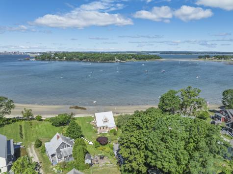 364 Island Avenue Portland ME 04108