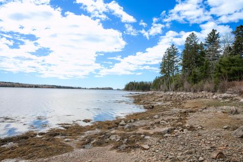 10 Spruce Reach Gouldsboro ME 04607
