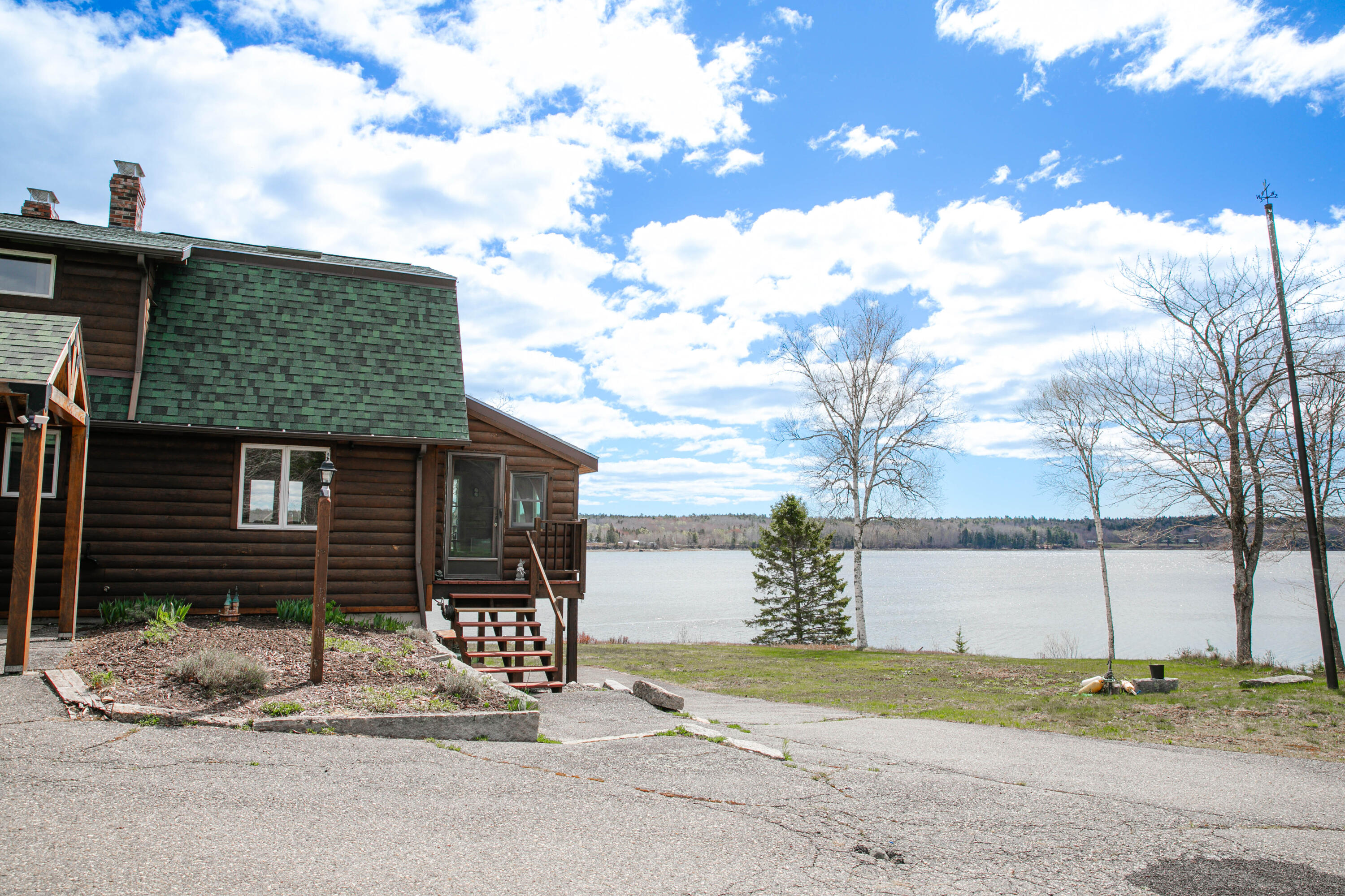 10 Spruce Reach Gouldsboro ME 04607