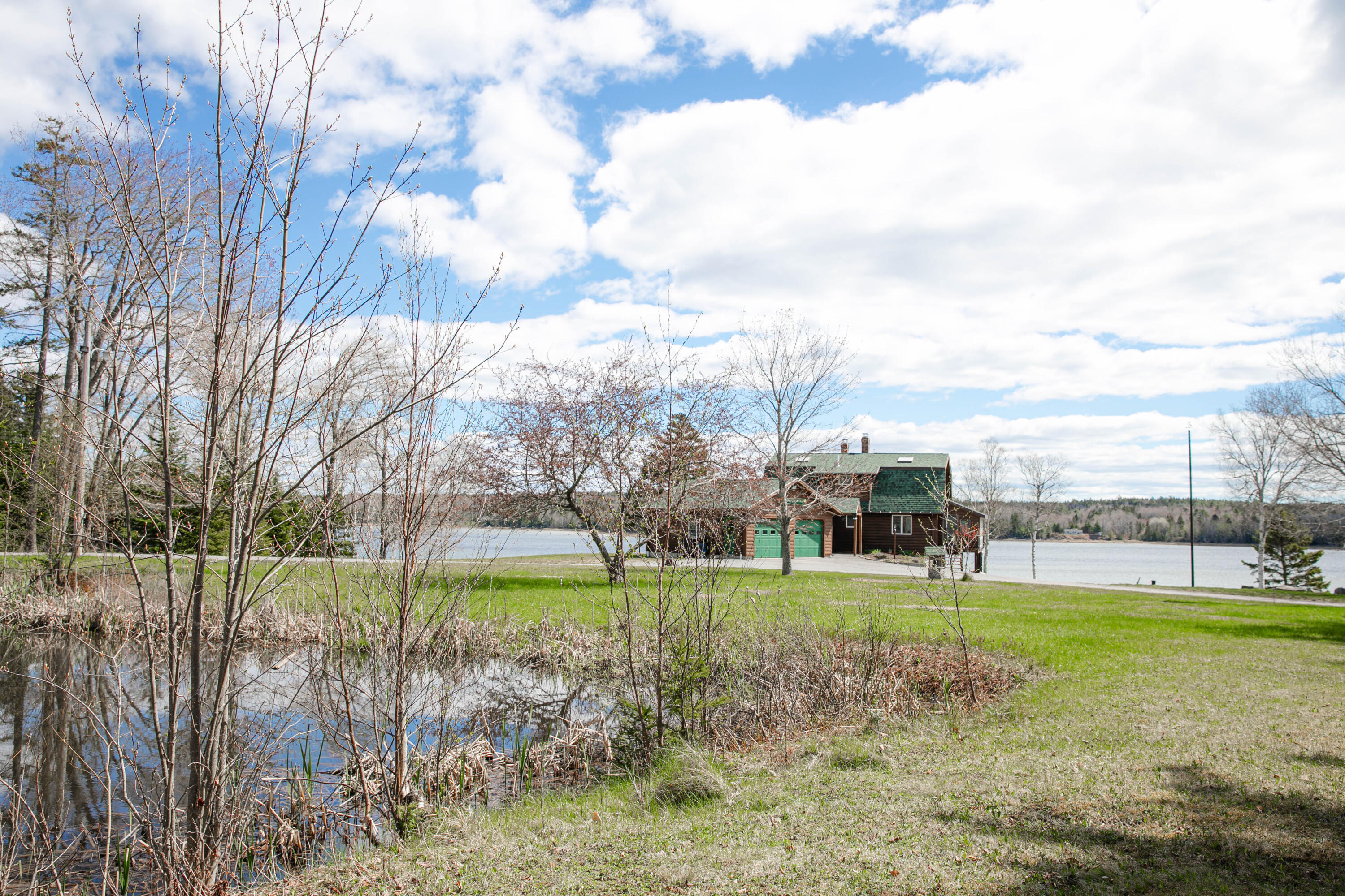 10 Spruce Reach Gouldsboro ME 04607