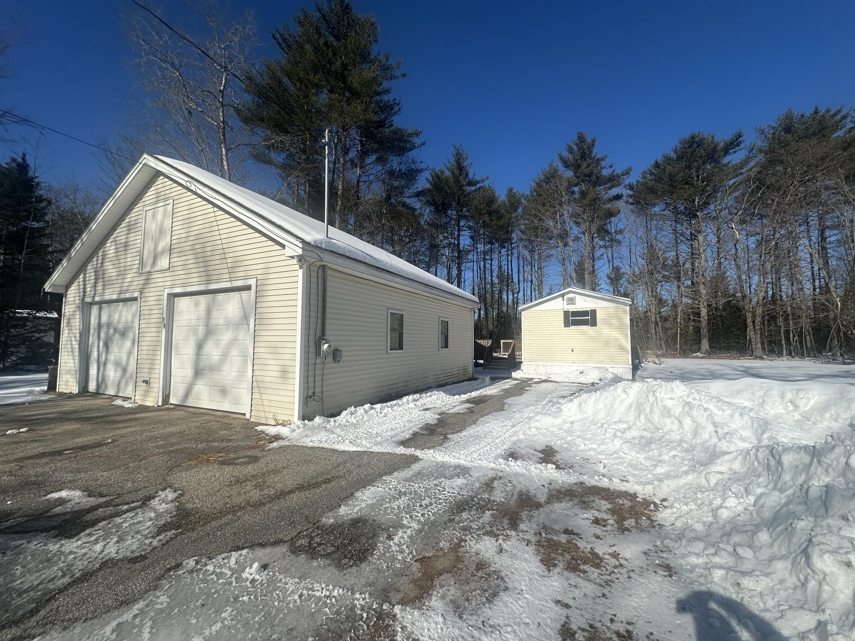 19 Hemlock Lane Limington ME 04049