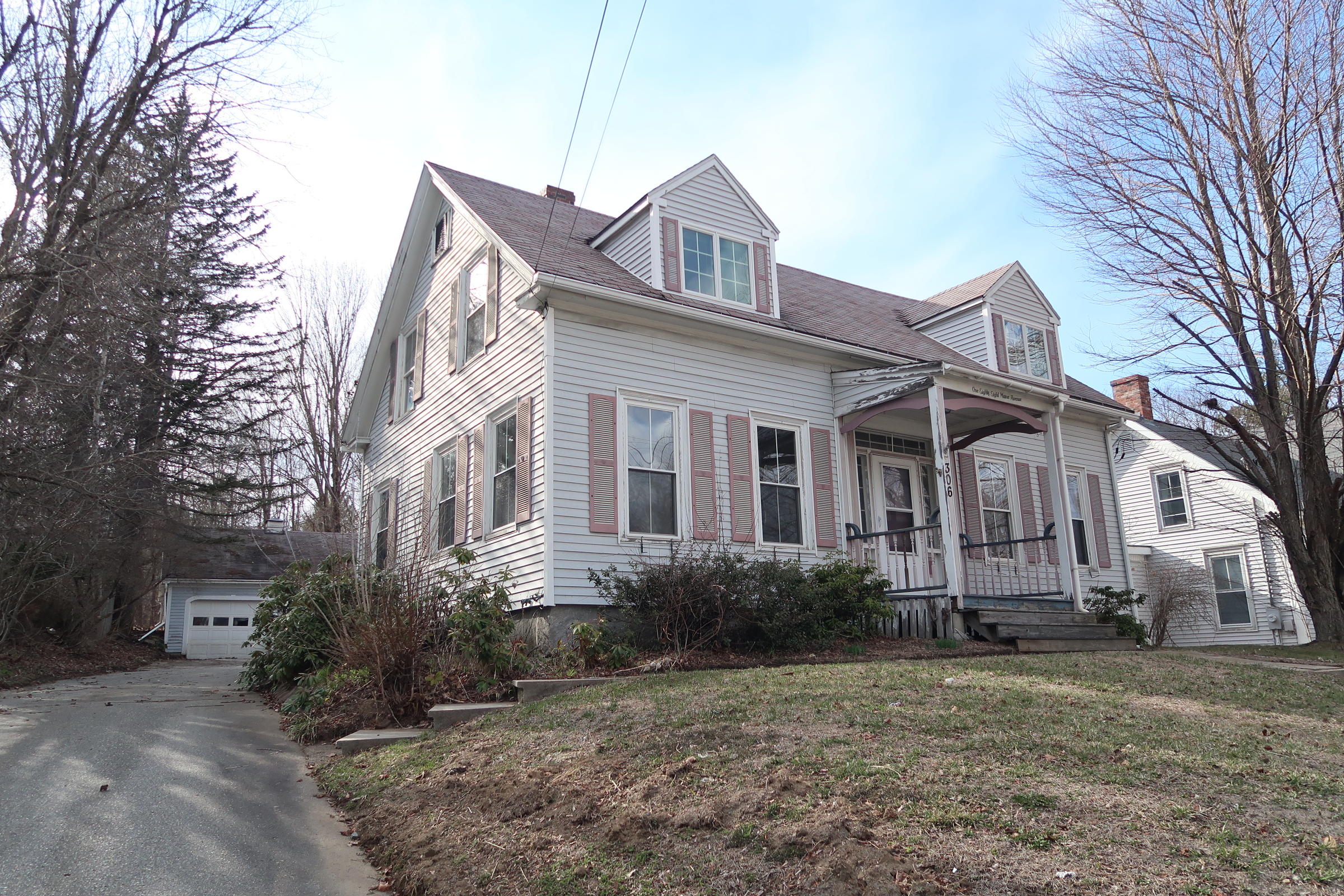 306 Maine Avenue Farmingdale Maine Real Estate Listing MLS 1450009