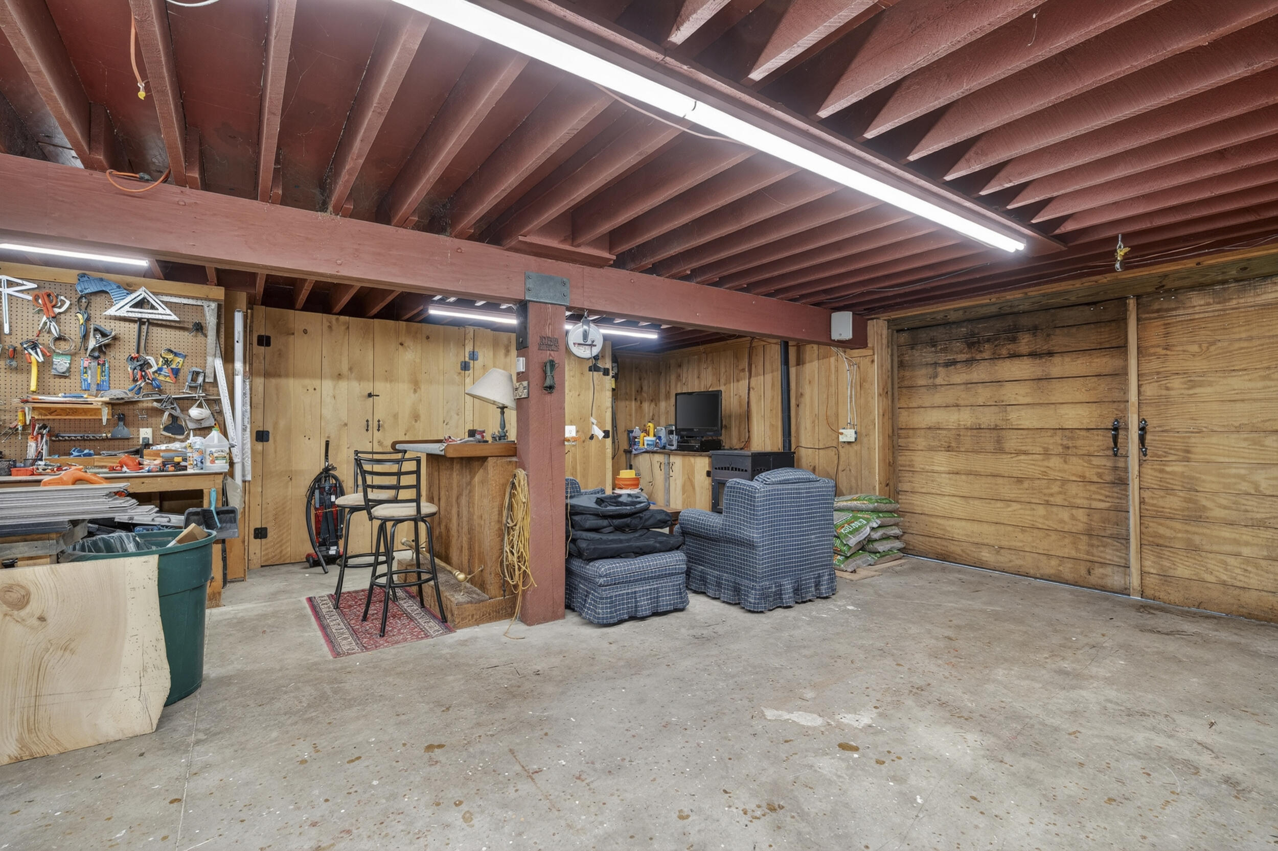 267 Alpine Street Paris ME 04281
