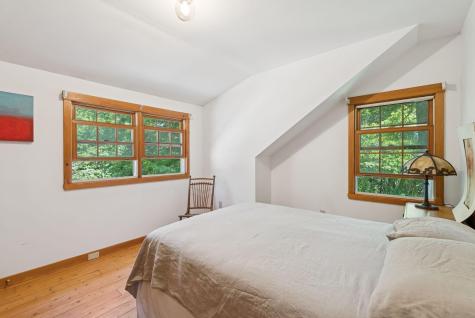 13 Eggemoggin Way Harpswell ME 04079