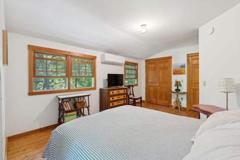 13 Eggemoggin Way Harpswell ME 04079