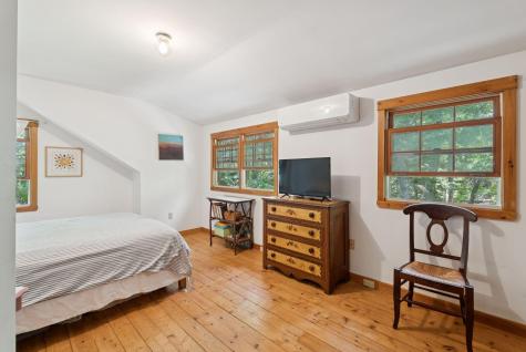 13 Eggemoggin Way Harpswell ME 04079