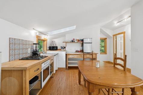 13 Eggemoggin Way Harpswell ME 04079